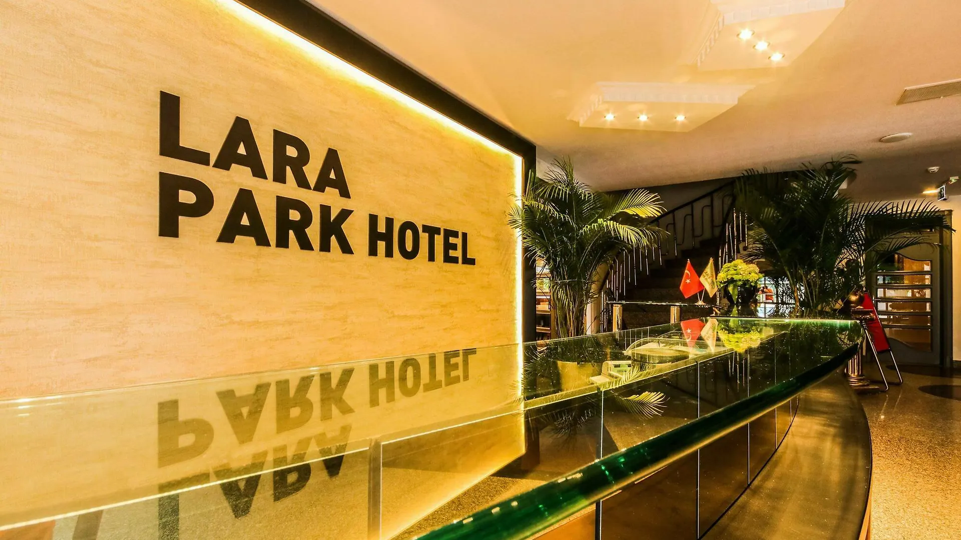 Lara Park Hotel Antalya 3*,
